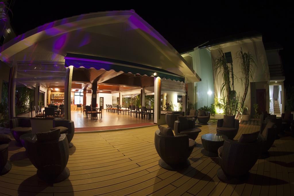 Pallazo Laamu غان المظهر الخارجي الصورة